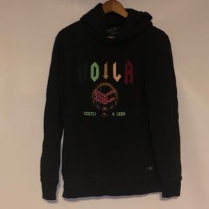 VOILA hoodie
